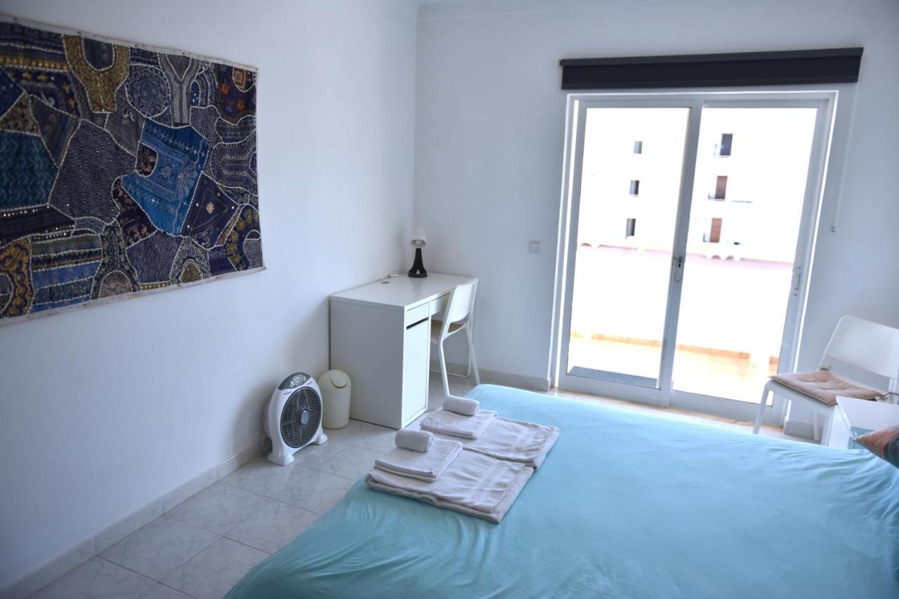 Casa Franki - Stylish And Large Beach Apartment In Algarve Carvoeiro  Dış mekan fotoğraf