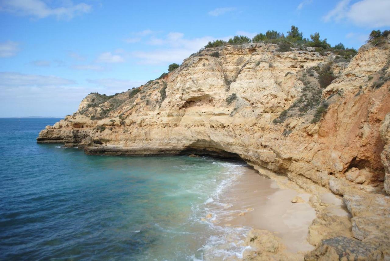 Casa Franki - Stylish And Large Beach Apartment In Algarve Carvoeiro  Dış mekan fotoğraf